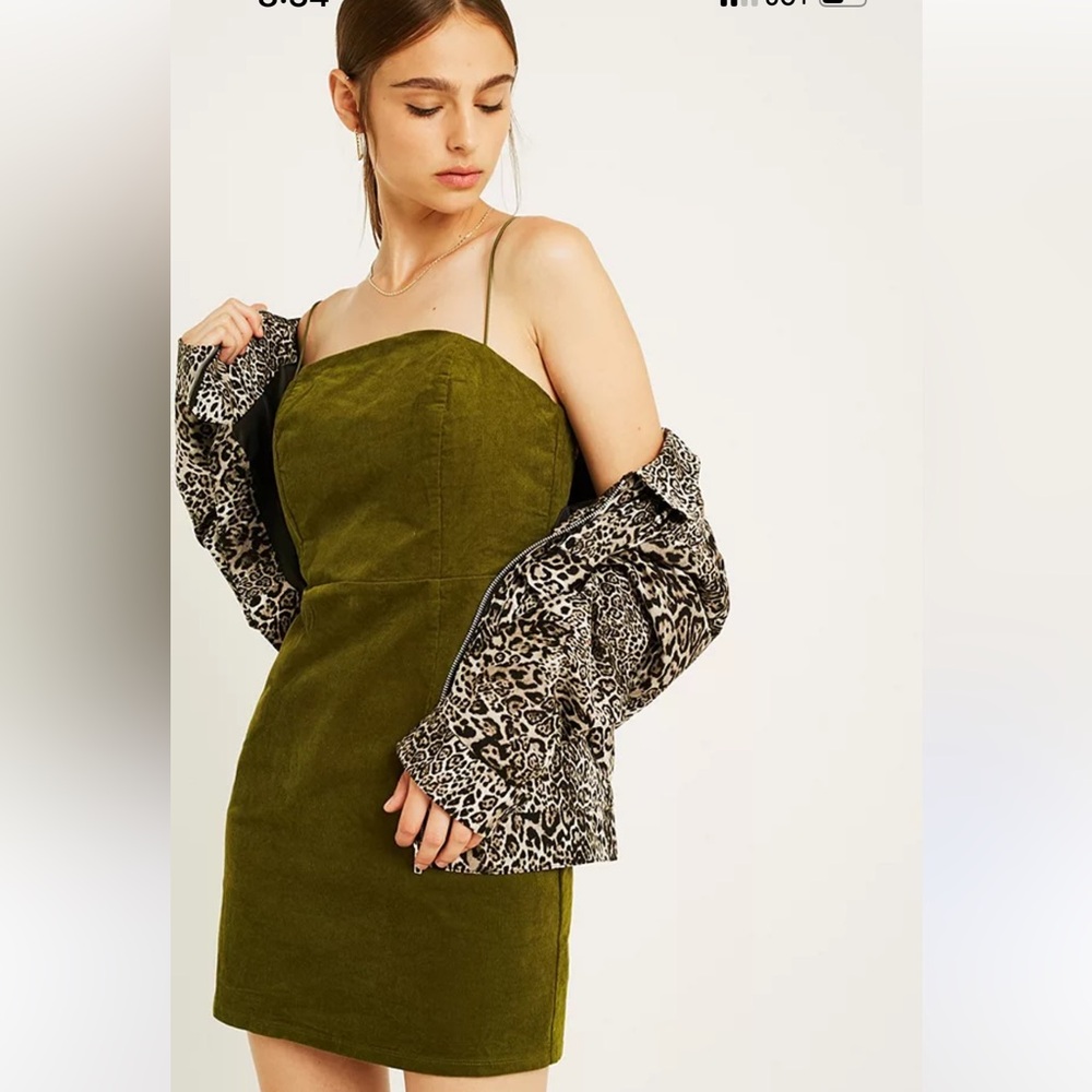 B6 Urban Outfitters Colette‎ Corduroy Mini Dress - Picture 2 of 9